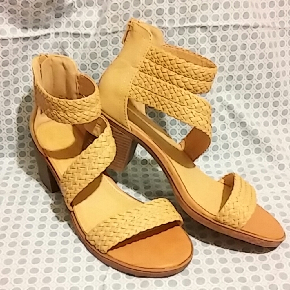 Women's Shoes